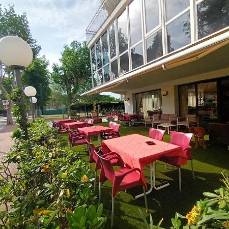 Hotel Bologna Misano Adriatico Esterno foto