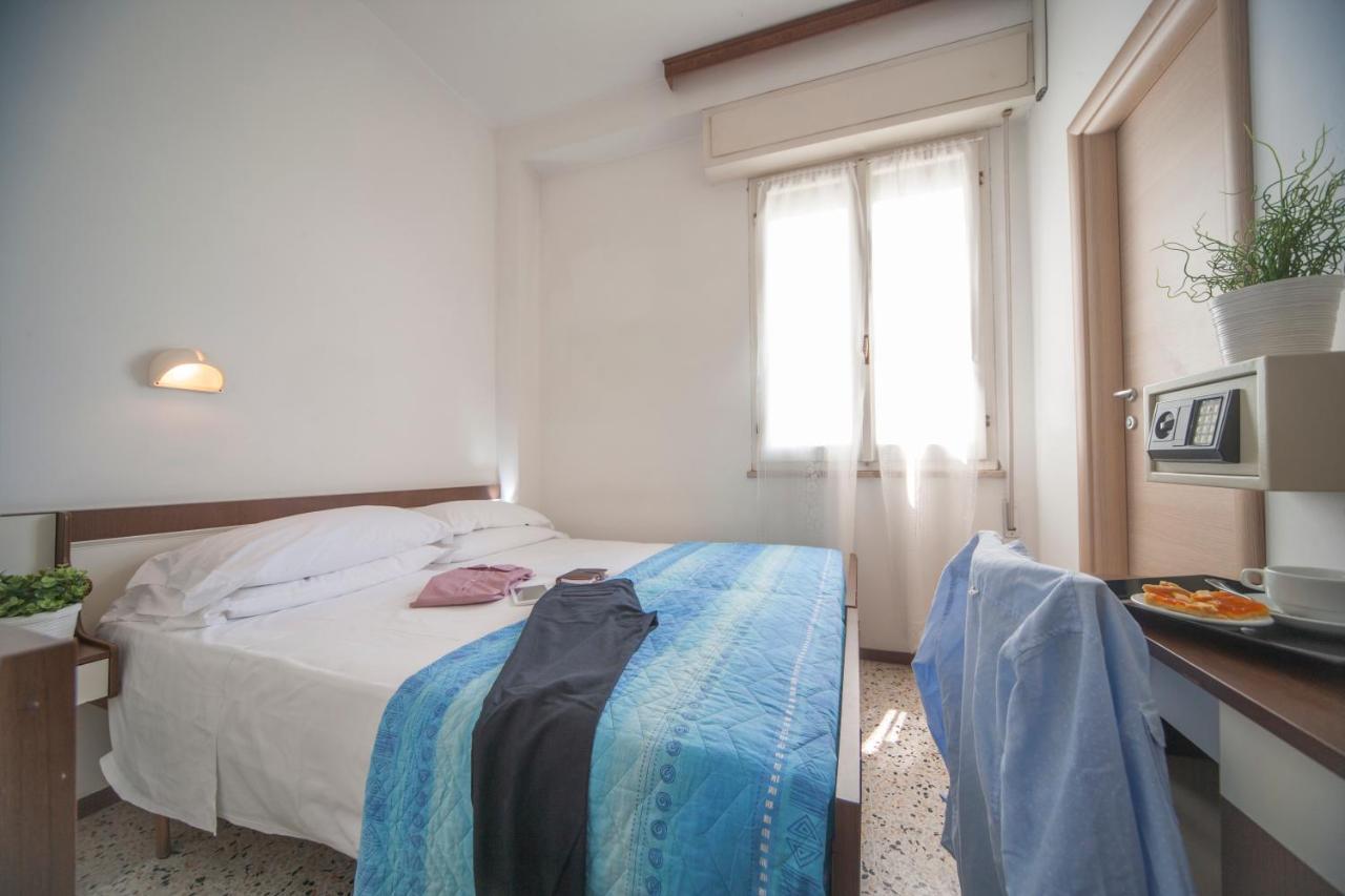 Hotel Bologna Misano Adriatico Esterno foto