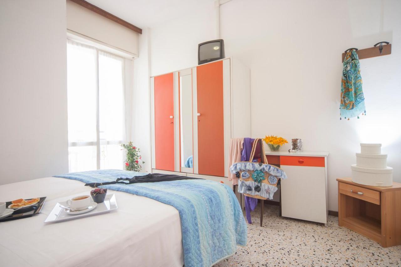 Hotel Bologna Misano Adriatico Esterno foto